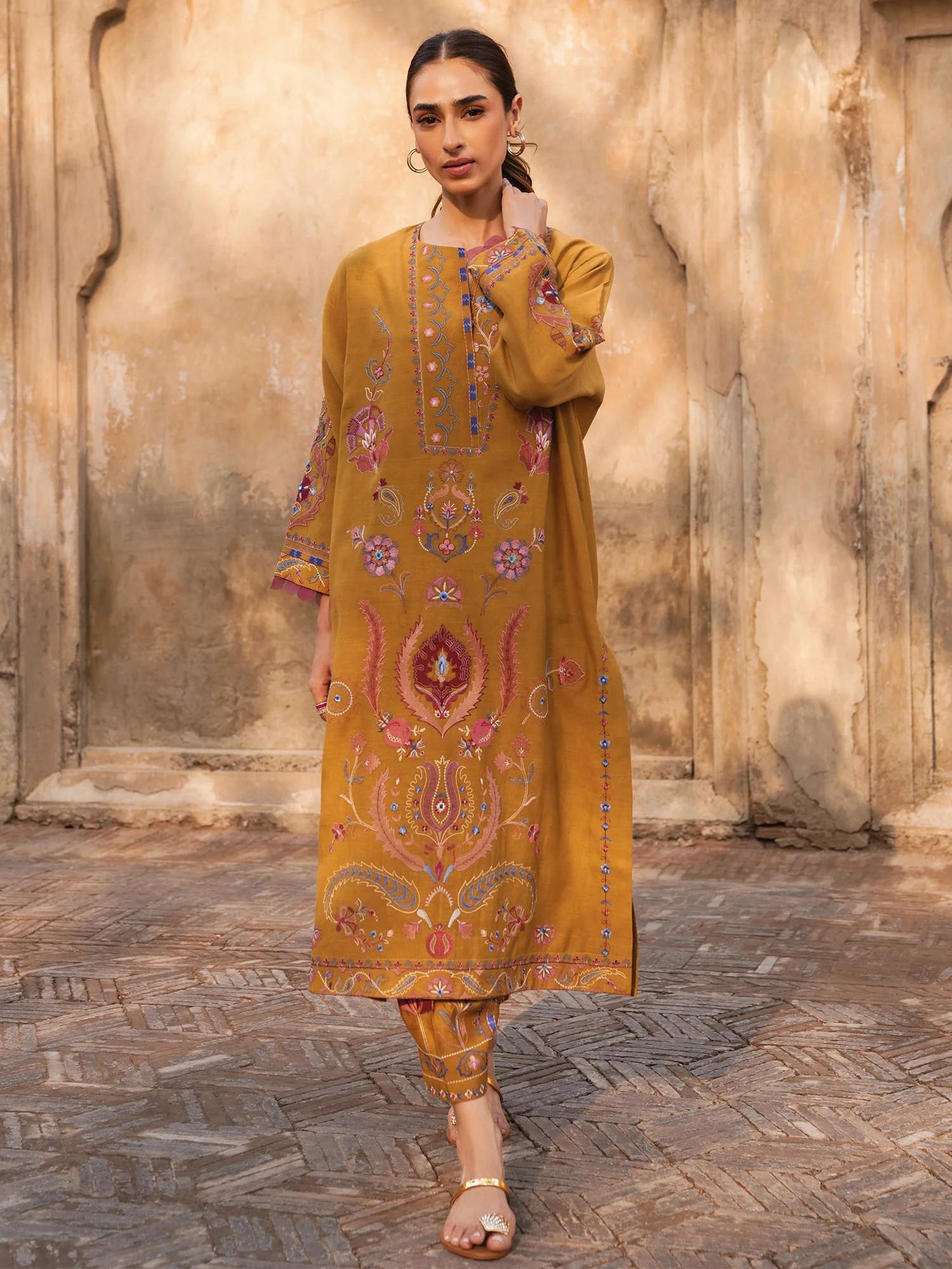RAYA & SKINNY SHALWAR