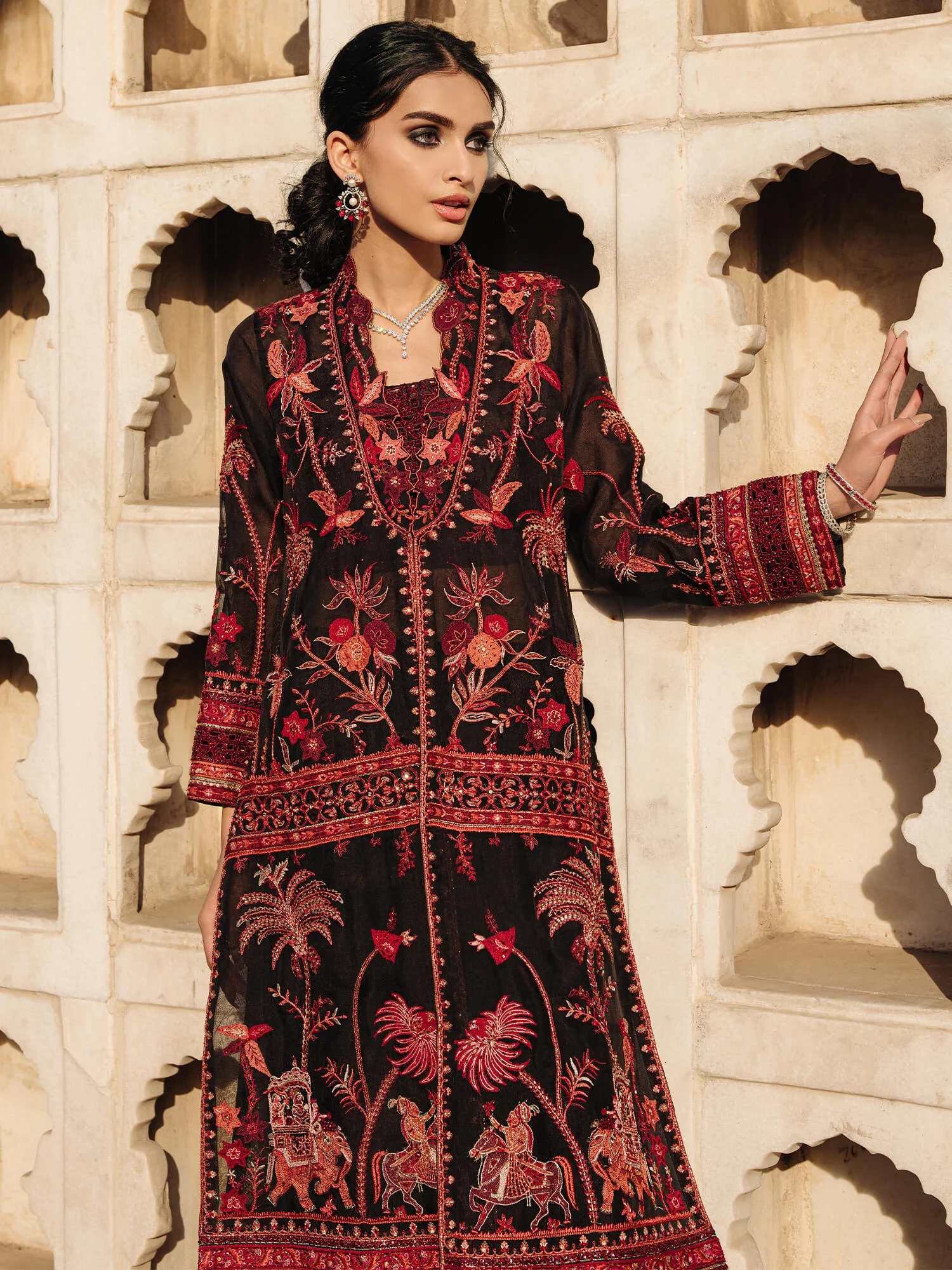 SANAM, BLOUSE & IZAAR - Image 2