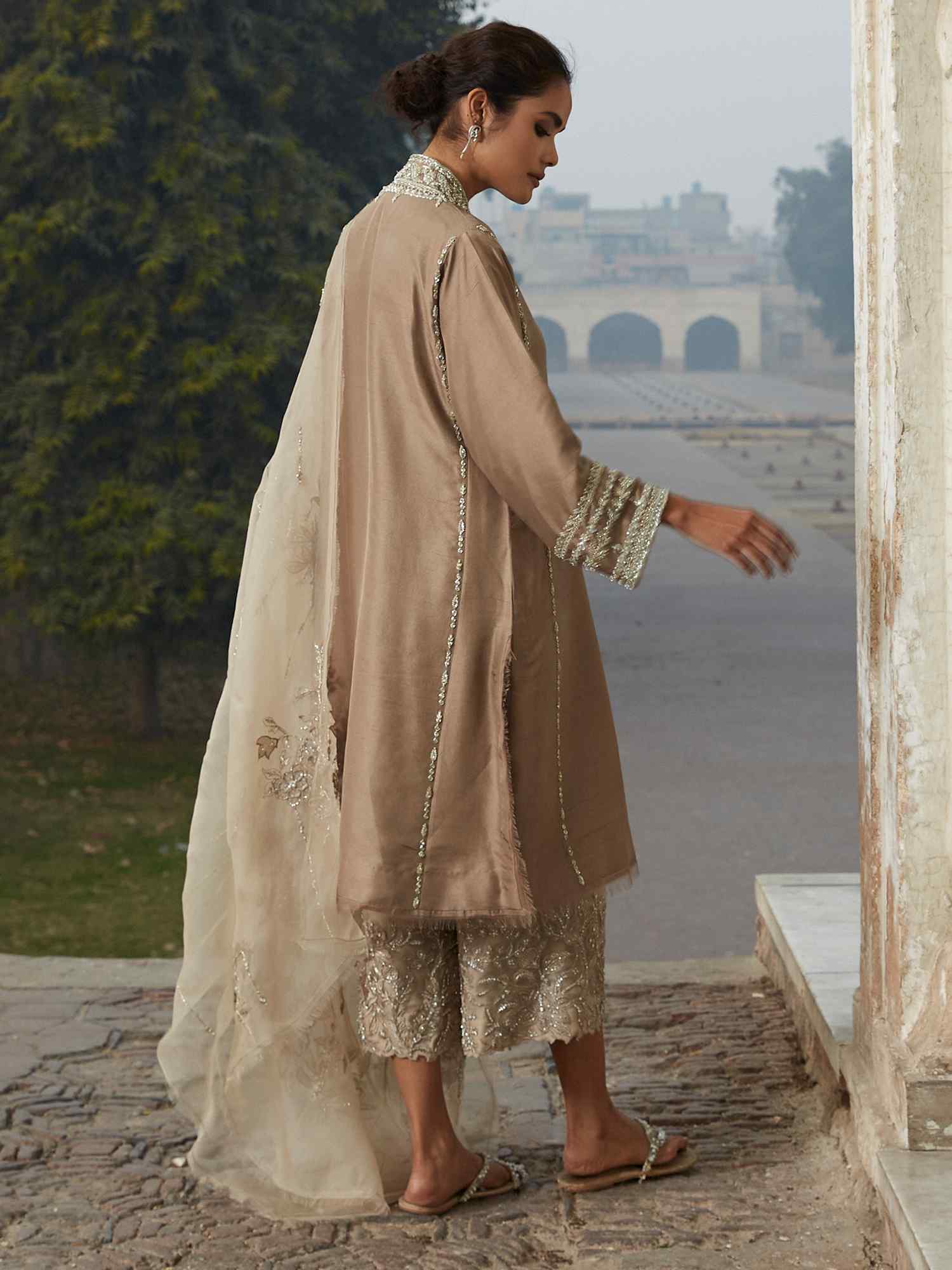 SANAM, IZAAR & DUPATTA - Image 3