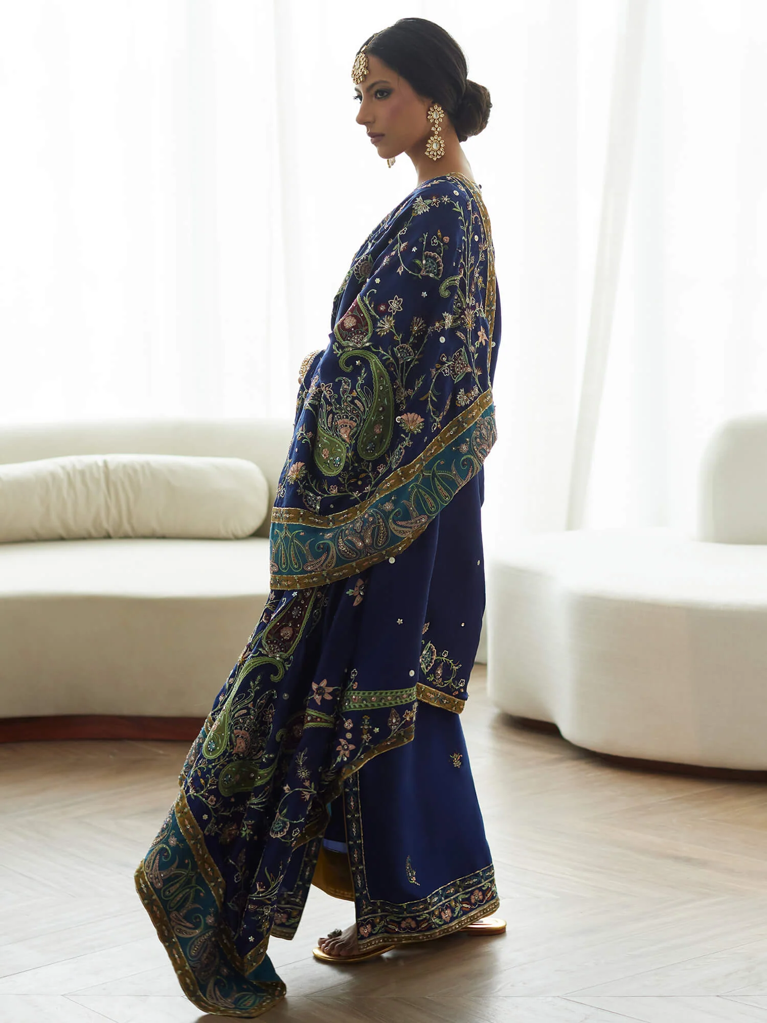 SAVANNAH & SHAWL - Image 4