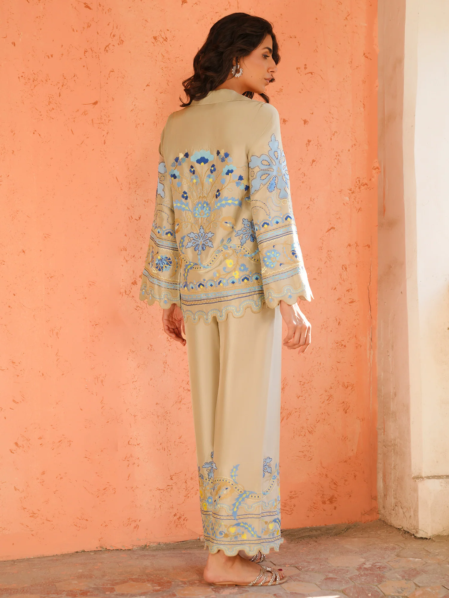 SHIRT & PANTS - Image 4