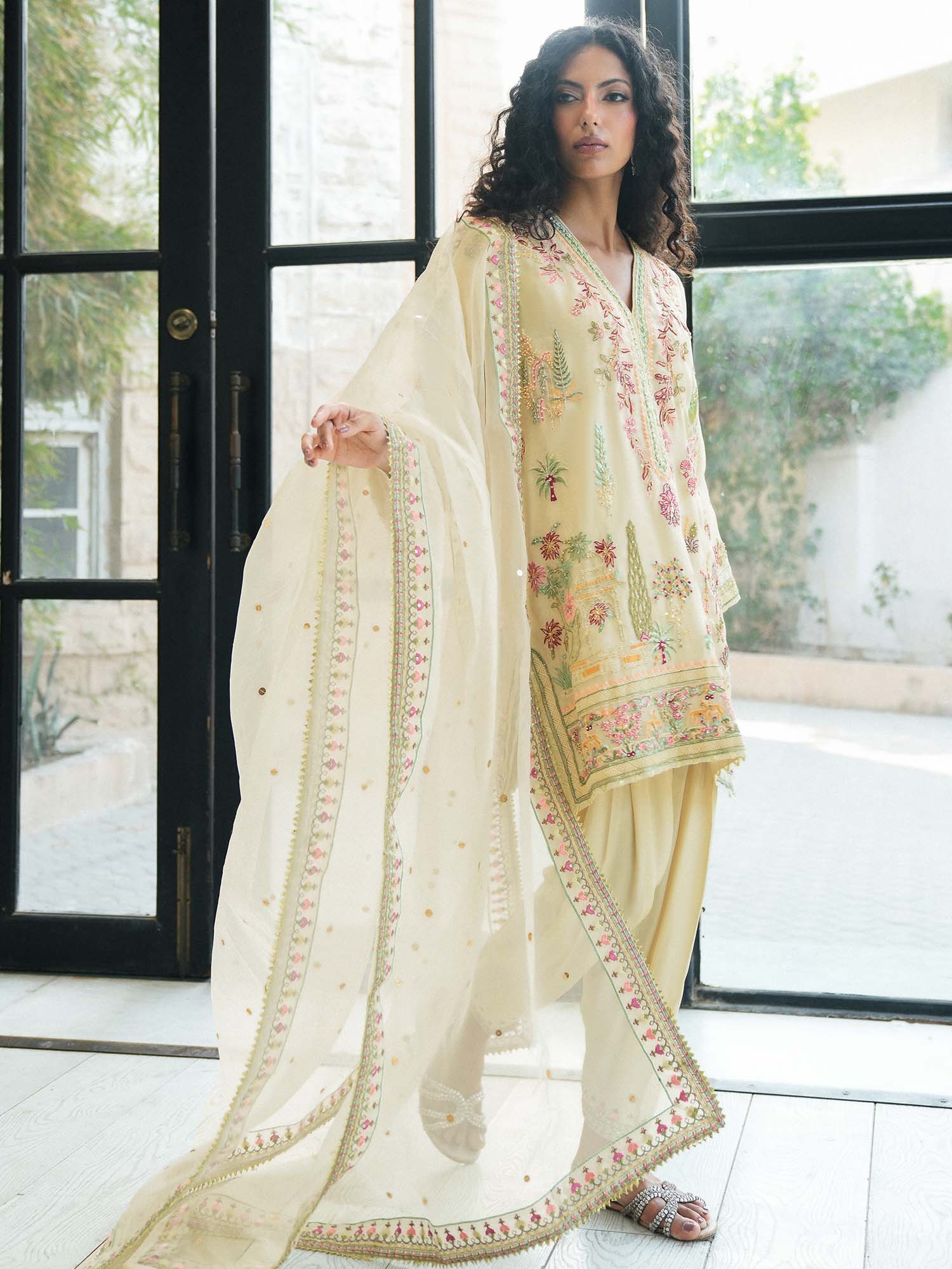 ALISHA, SKINNY SHALWAR & DUPATTA - Image 3
