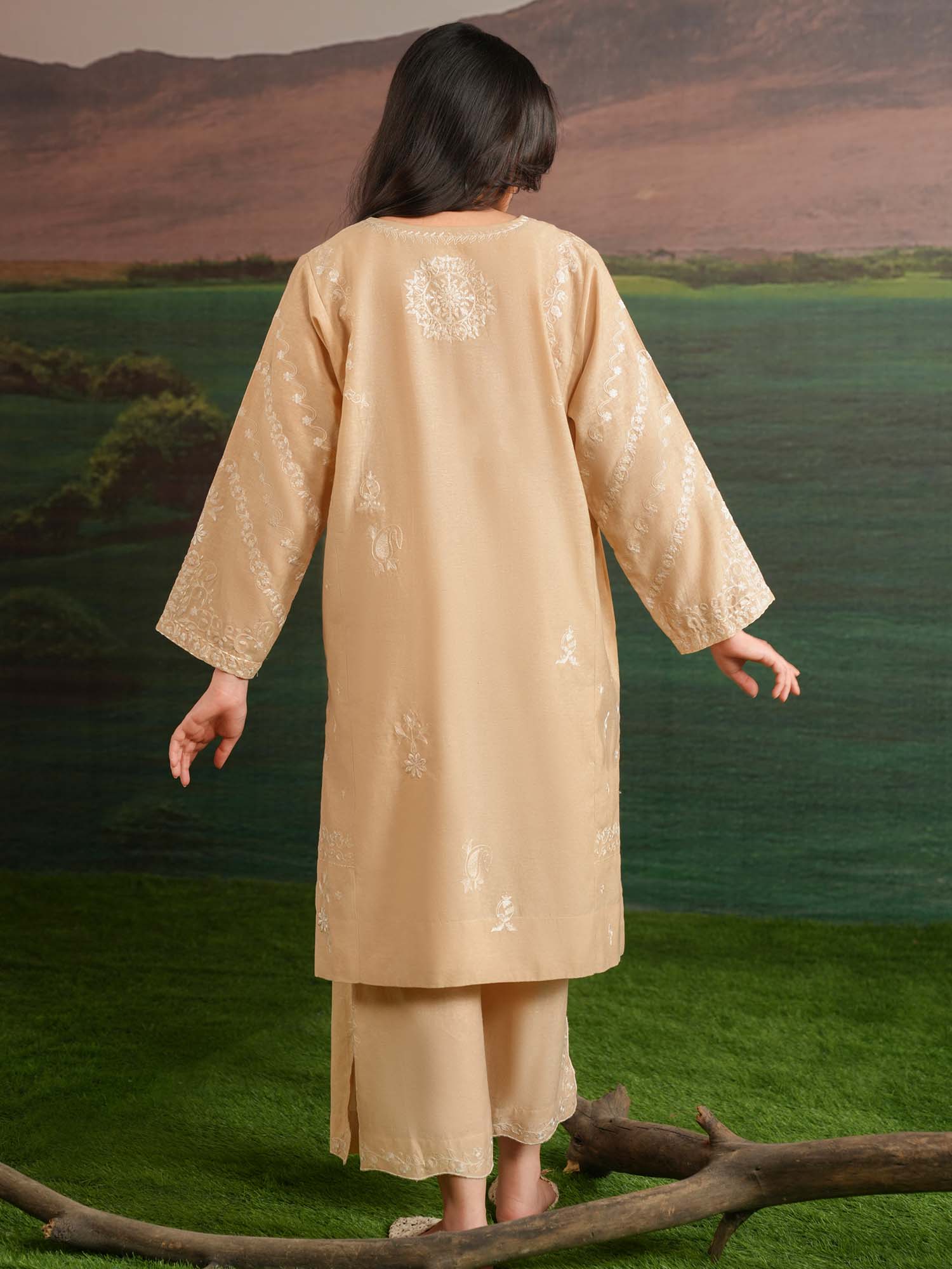 RAYA & IZAAR - Image 4