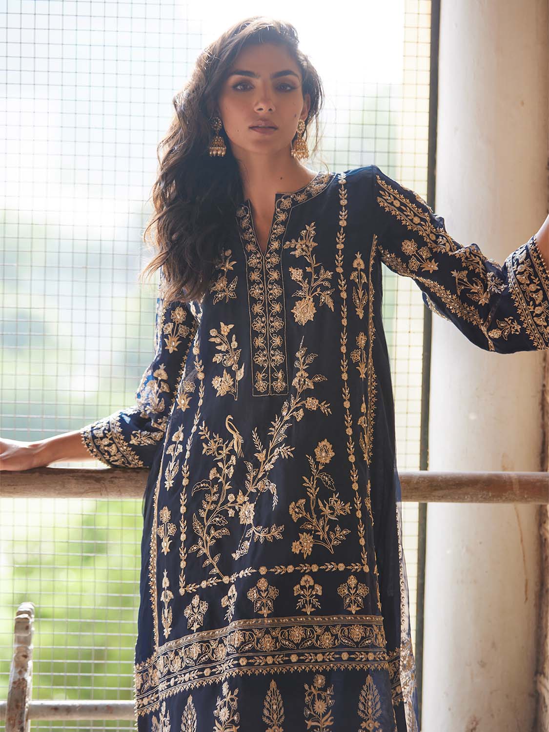 SICILY & IZAAR - Image 2