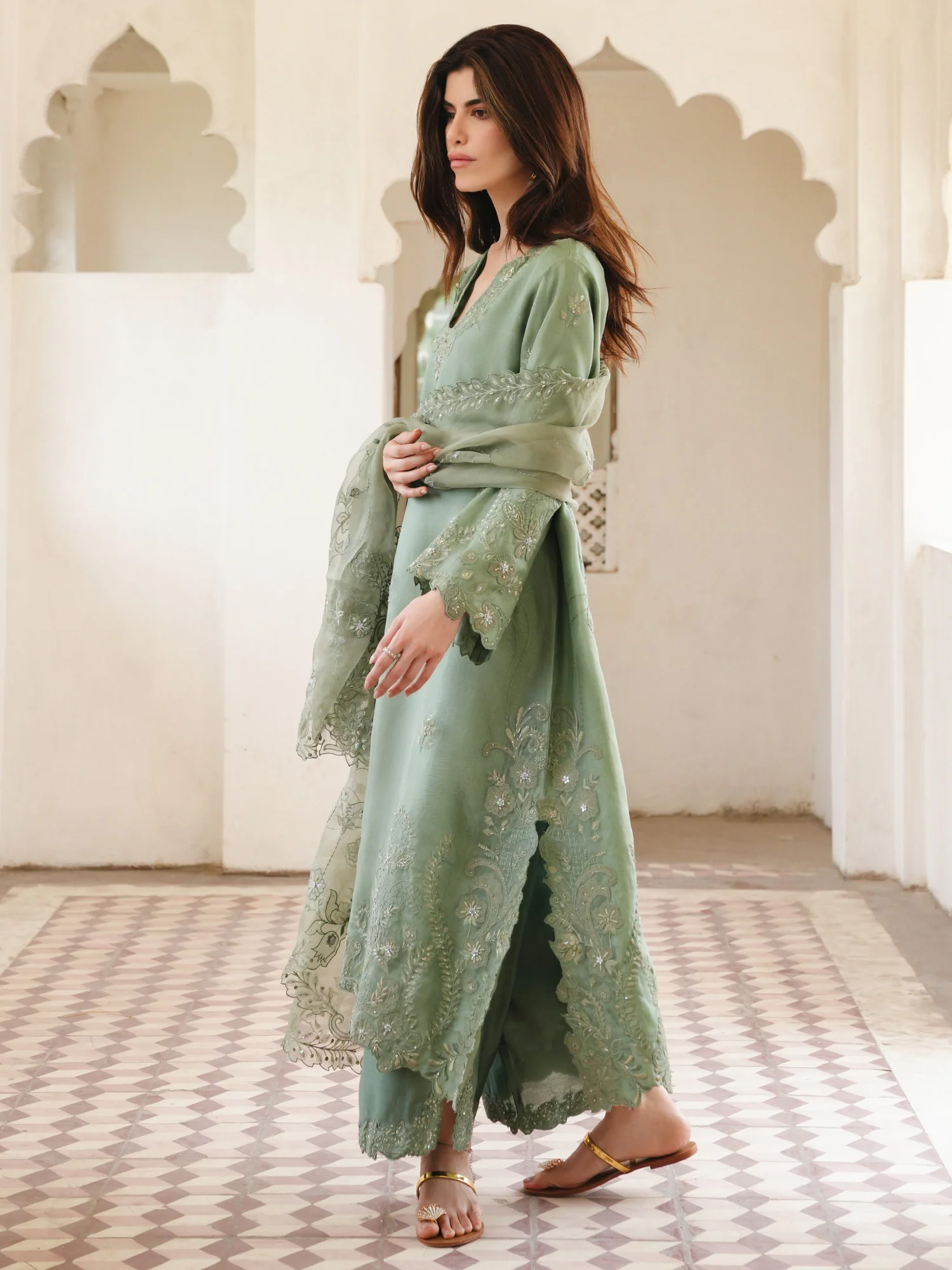 SICILY, IZAAR & DUPATTA - Image 3