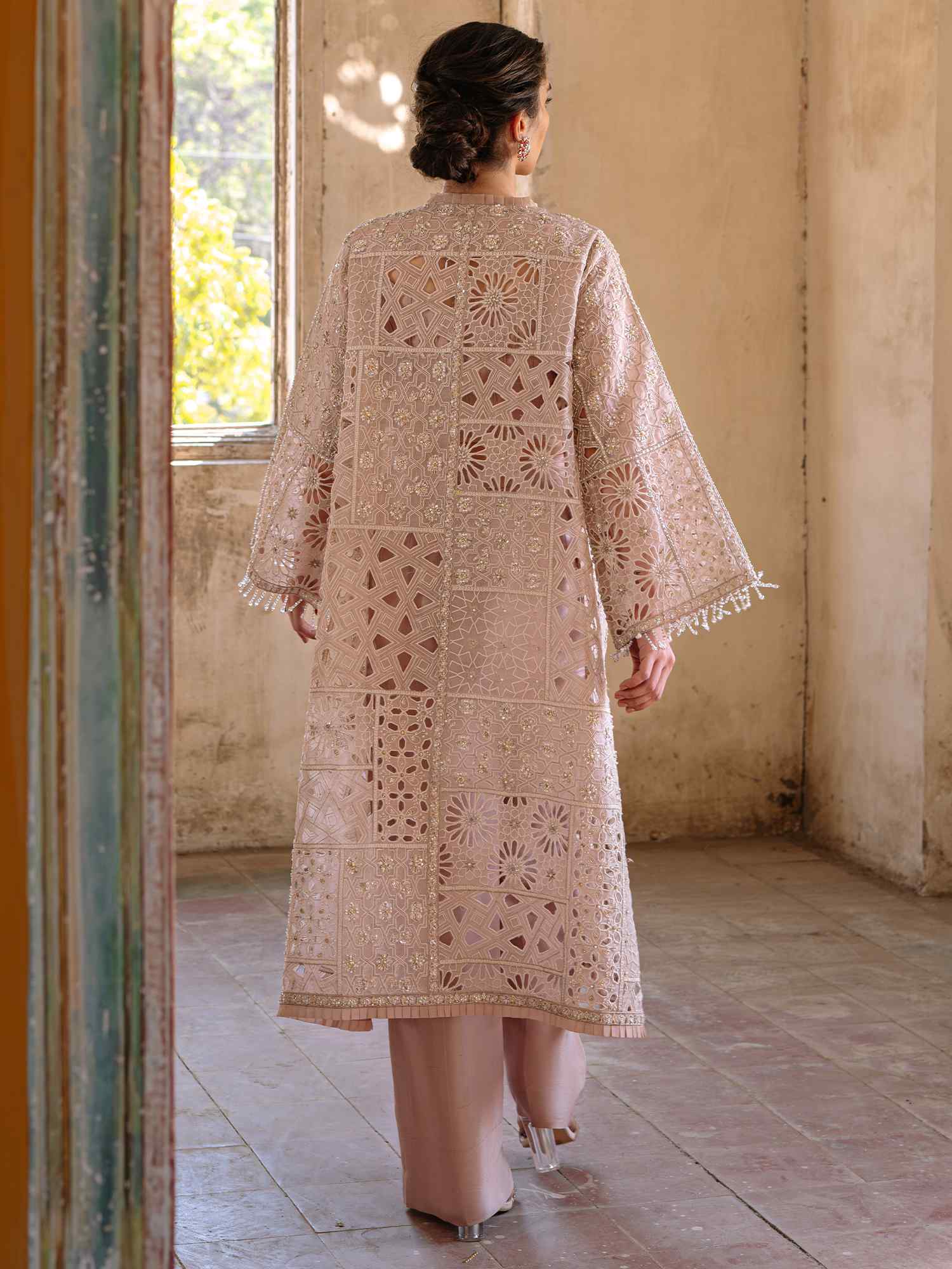 SICILY, BLOUSE & TROUSERS - Image 4
