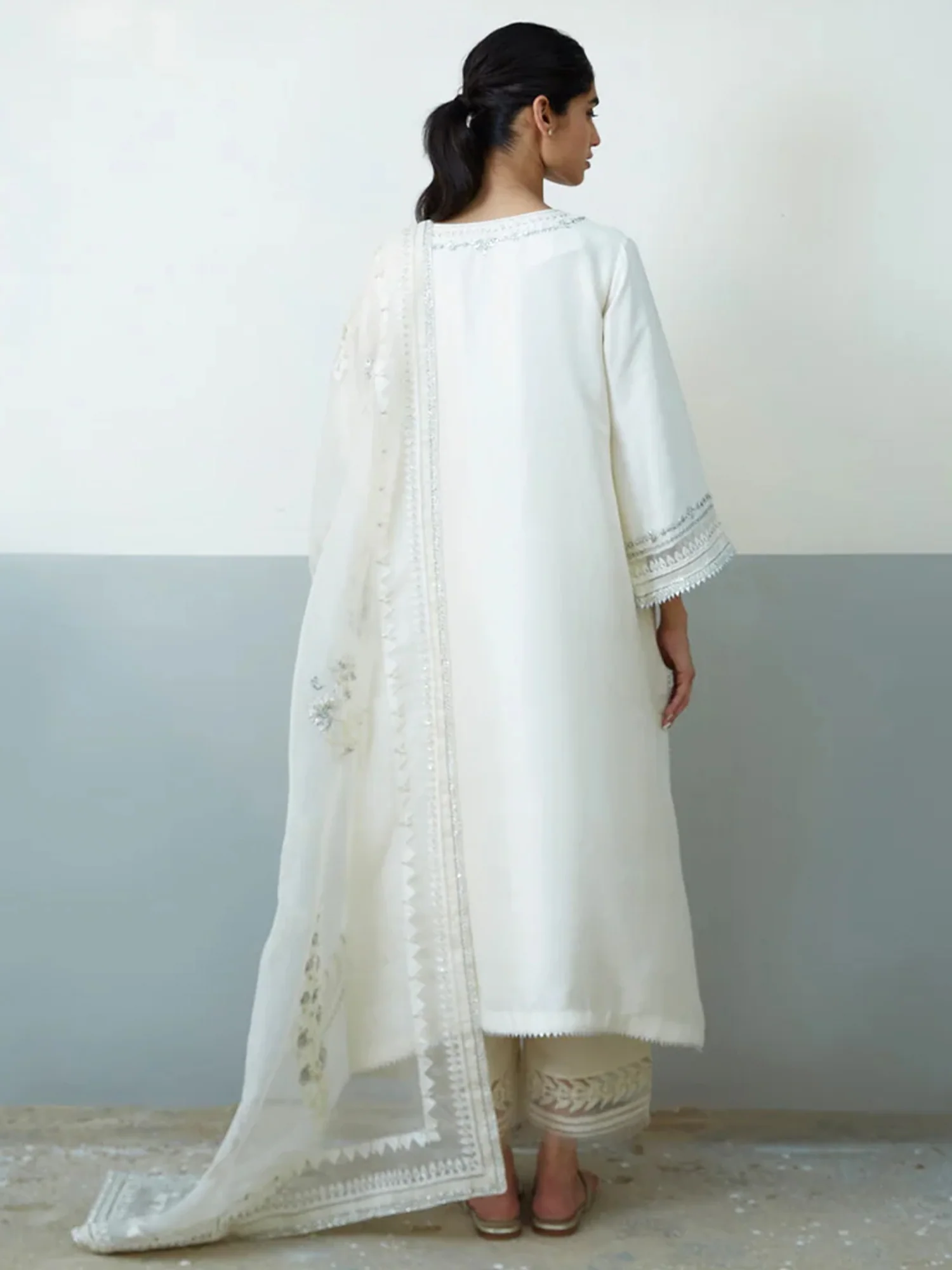 SICILY, IZAAR & DUPATTA - Image 4