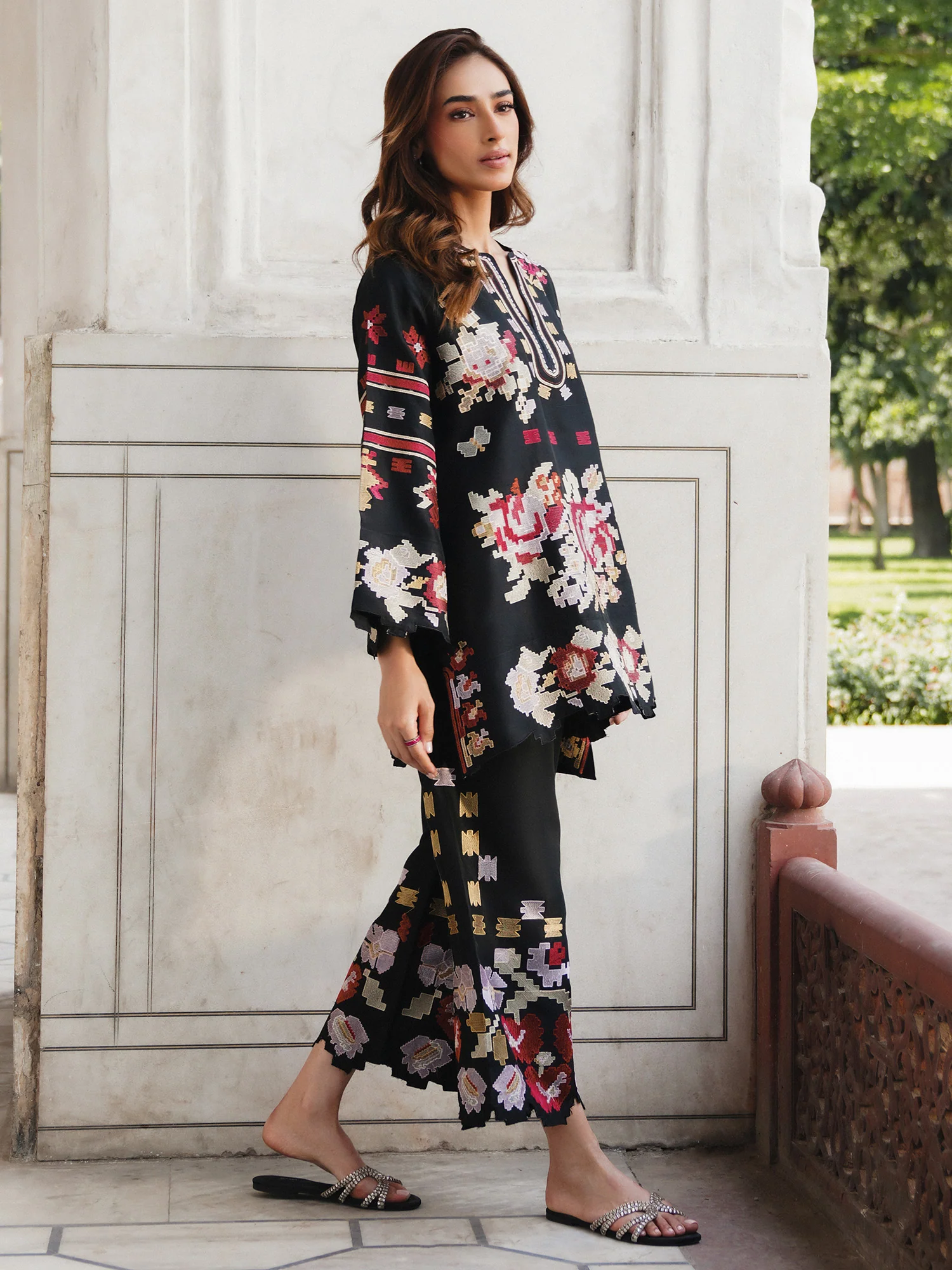 SICILY & IZAAR - Image 3