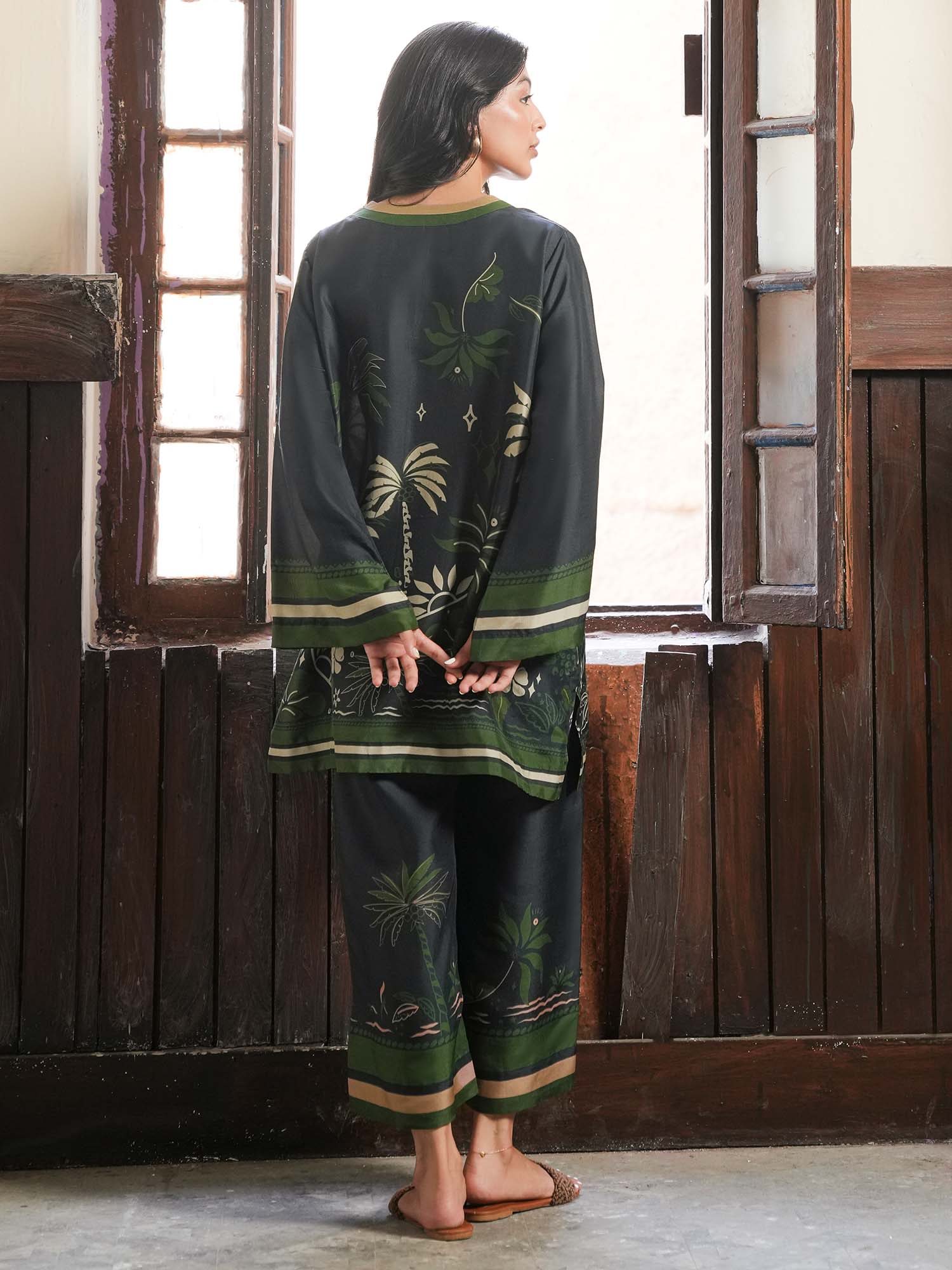 SICILY TOP & IZAAR - Image 4