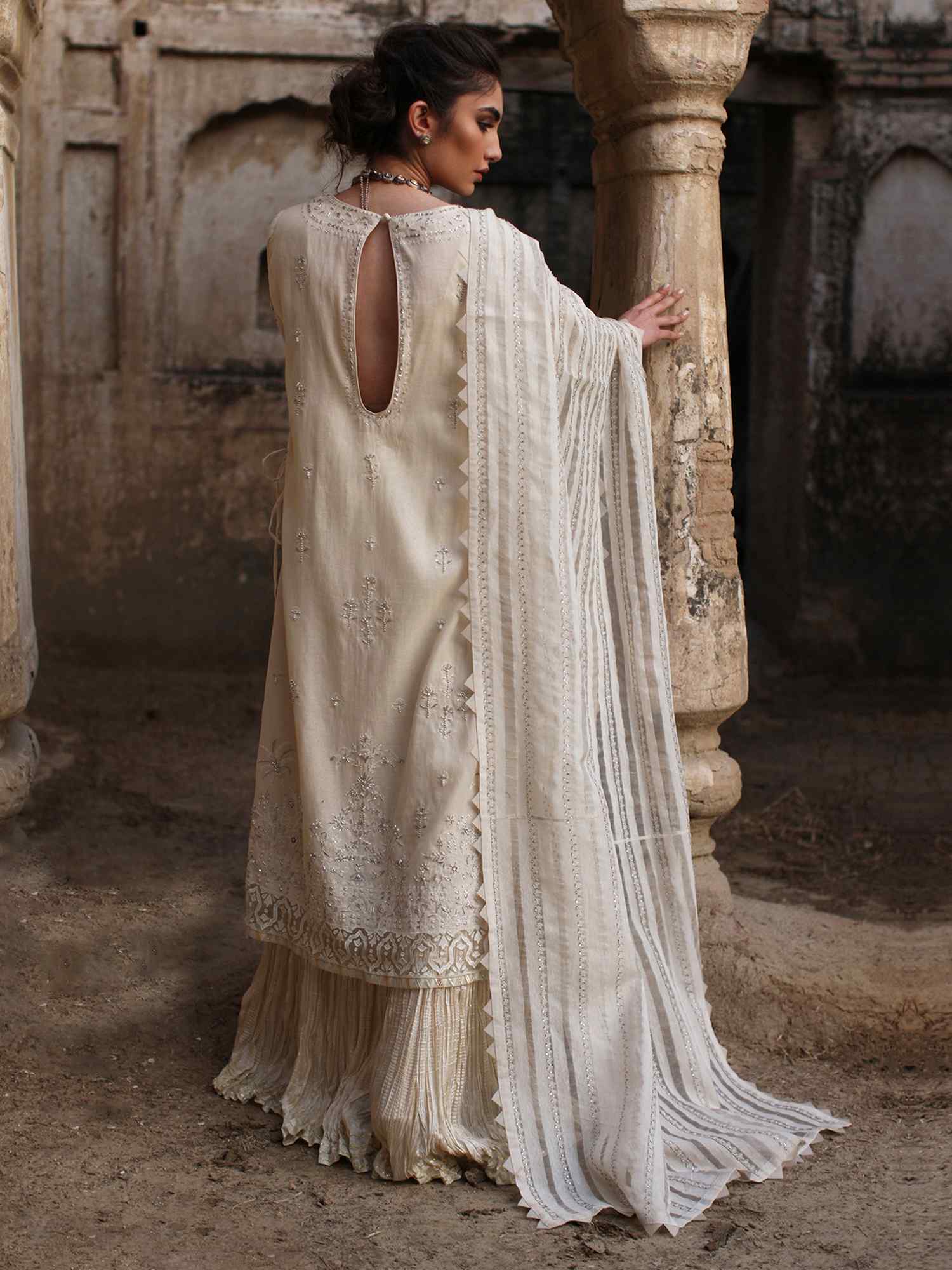SIDE SLIT - Image 4