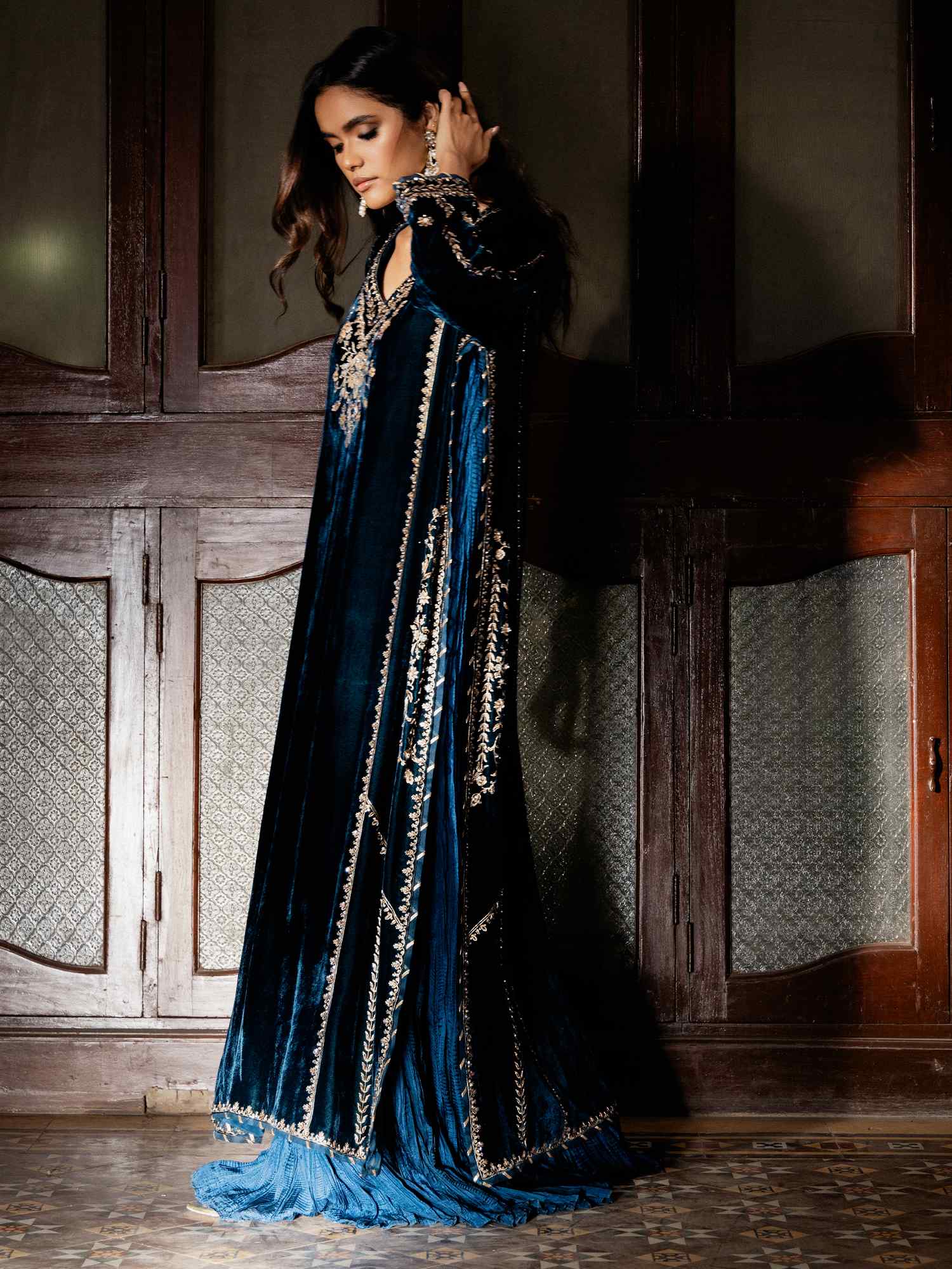 SIDE SLIT - Image 3