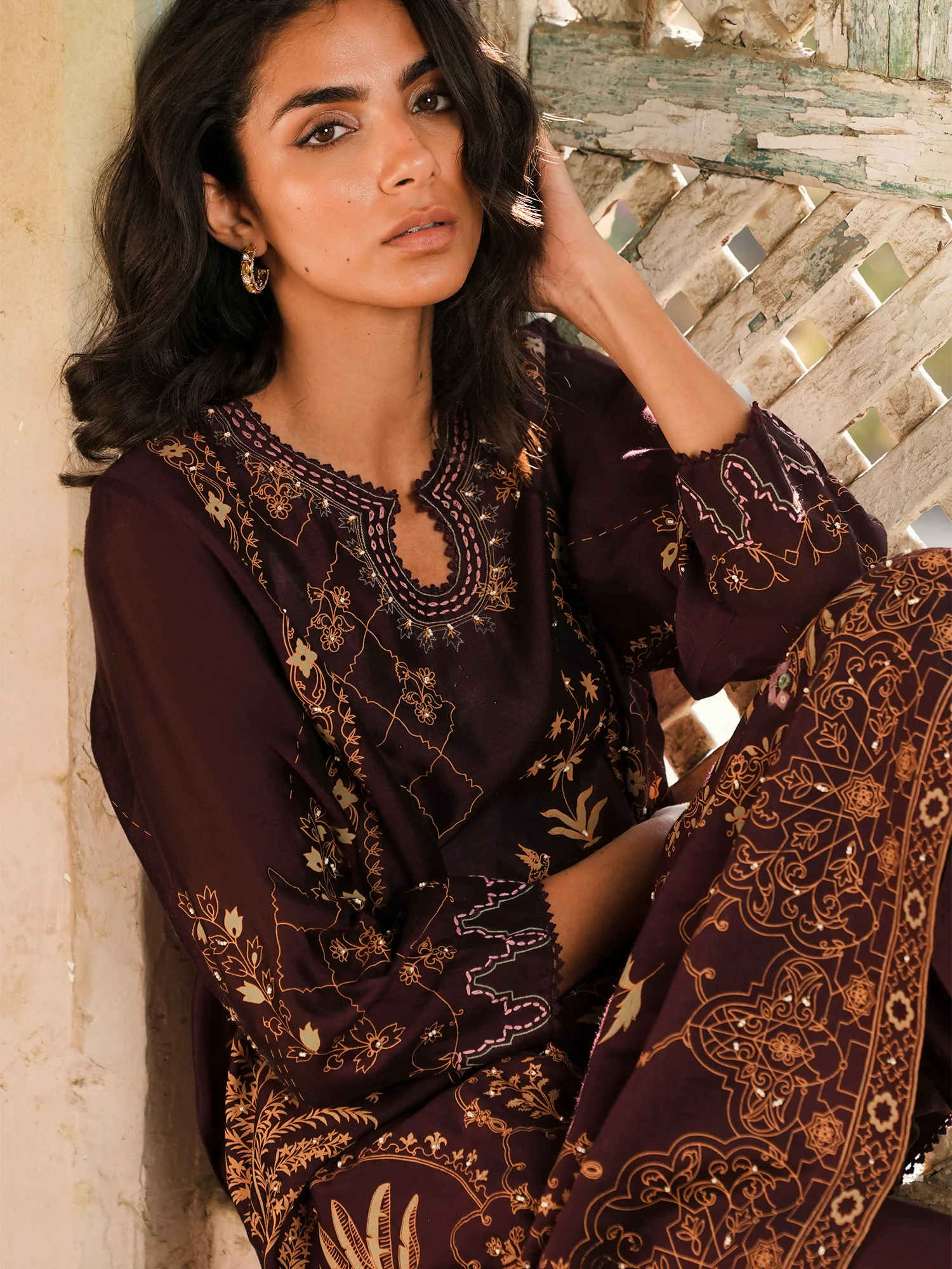TABU & IZAAR - Image 2