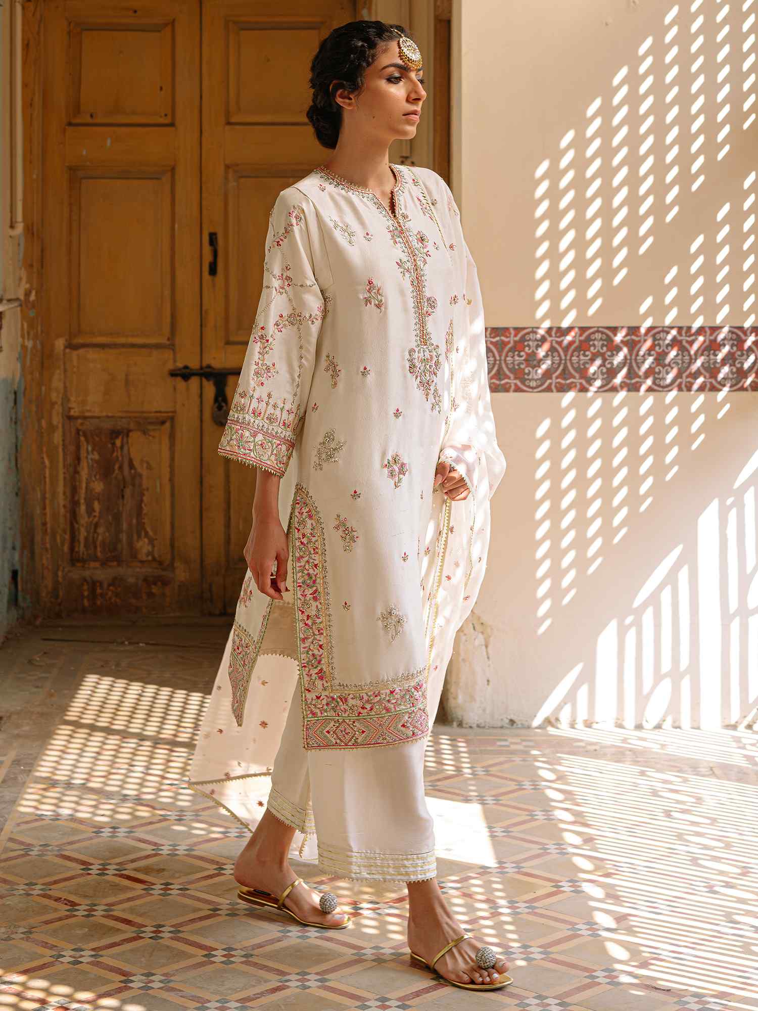 RAYA DUPATTA & IZAAR - Image 3