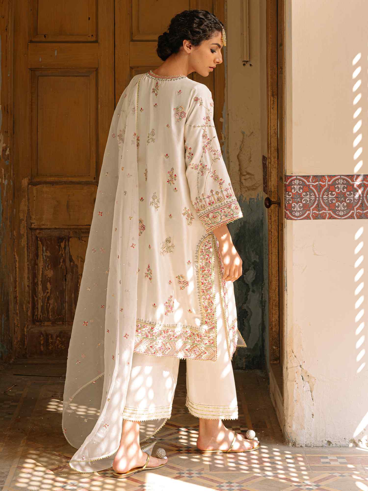 RAYA DUPATTA & IZAAR - Image 4